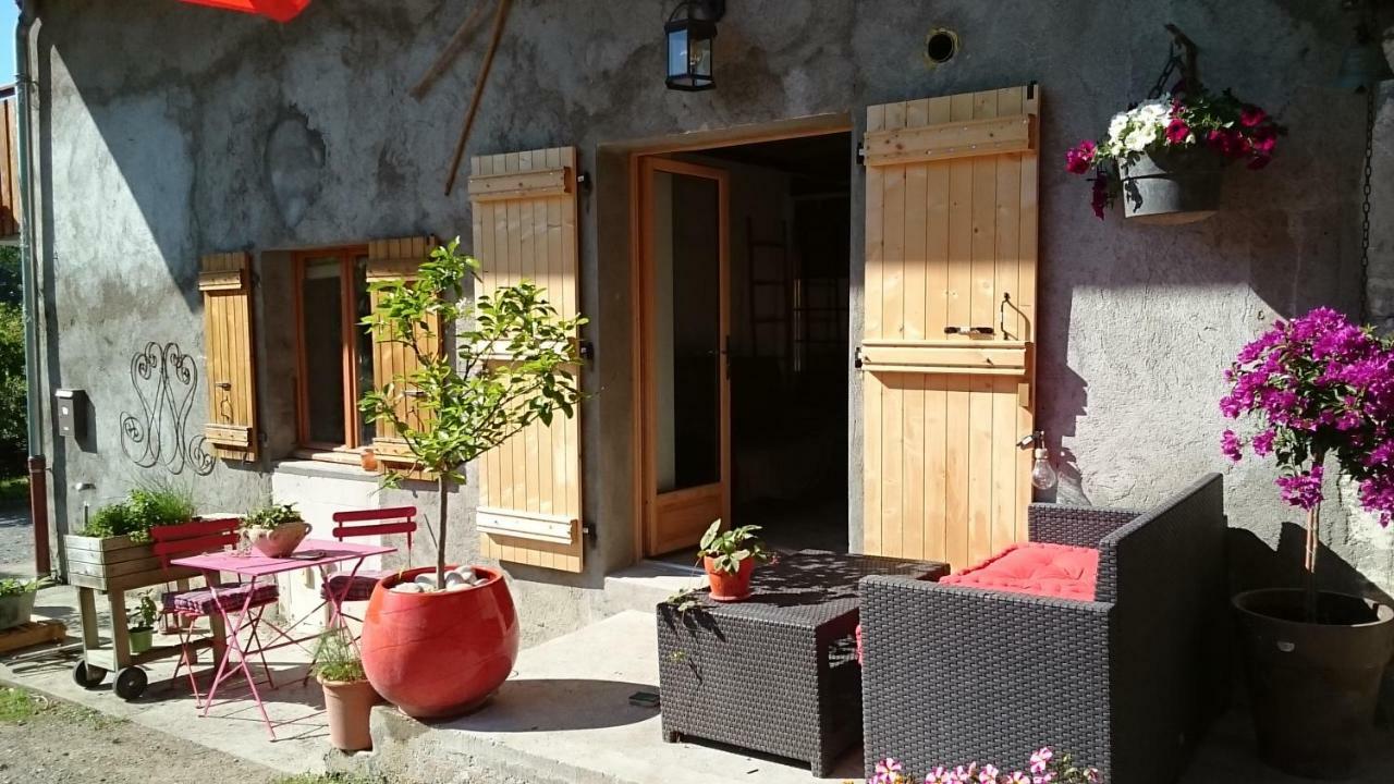 فيلا Ferme Familiale Chez Lili اليكس المظهر الخارجي الصورة
