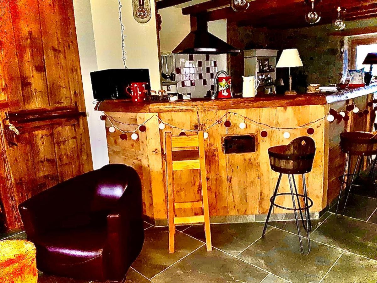 فيلا Ferme Familiale Chez Lili اليكس المظهر الخارجي الصورة